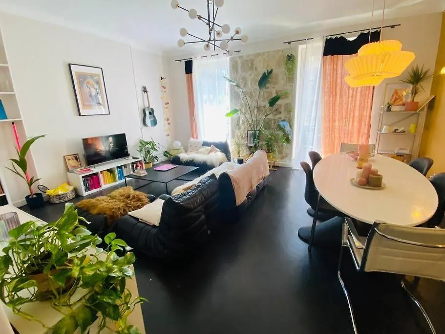 Spacieux Et Cosy - Hyper Central location